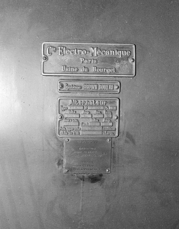 Alternateur, plaques signalétiques.