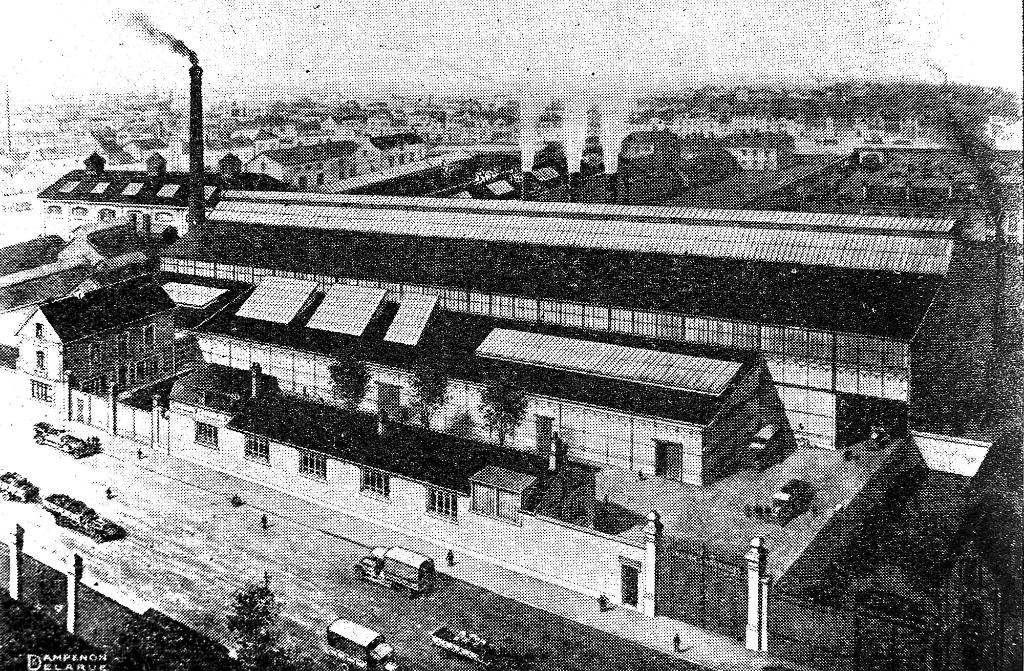 Fonderies havraises, rue Jean-Jacques Rousseau.- Photogravure, par Dampeon-Delarue, tirée de : Dictionnaire biographique illustré/Rouen, 1923 (B.M. Le Havre).
