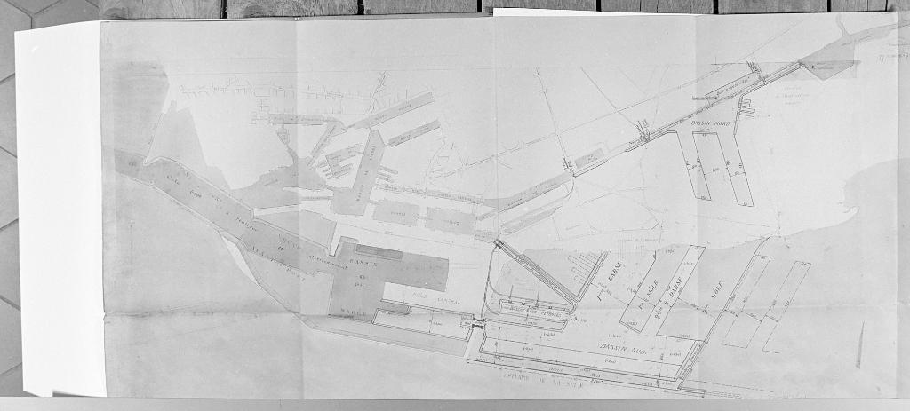 Programme de la loi 1919, projet d'extension du port, détail du bassin de marée.- Plan, 1922 (AD Seine-Maritime).