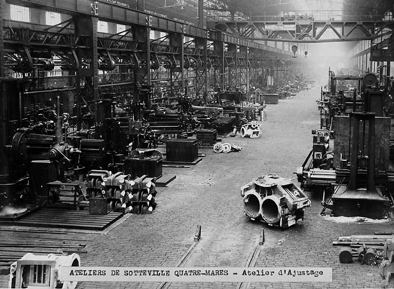 Atelier d'ajustage, vue intérieure.