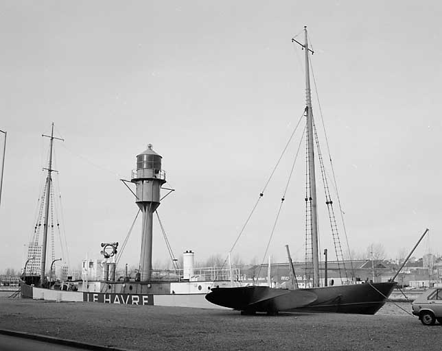 Bateau-feu