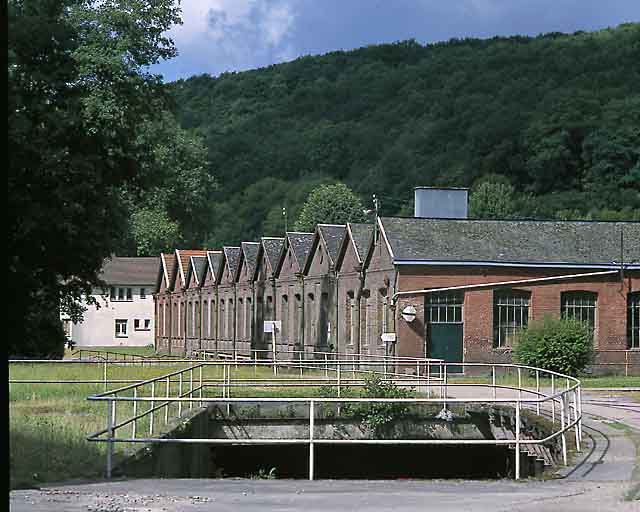 Ateliers de réparation, élévation extérieure sud.