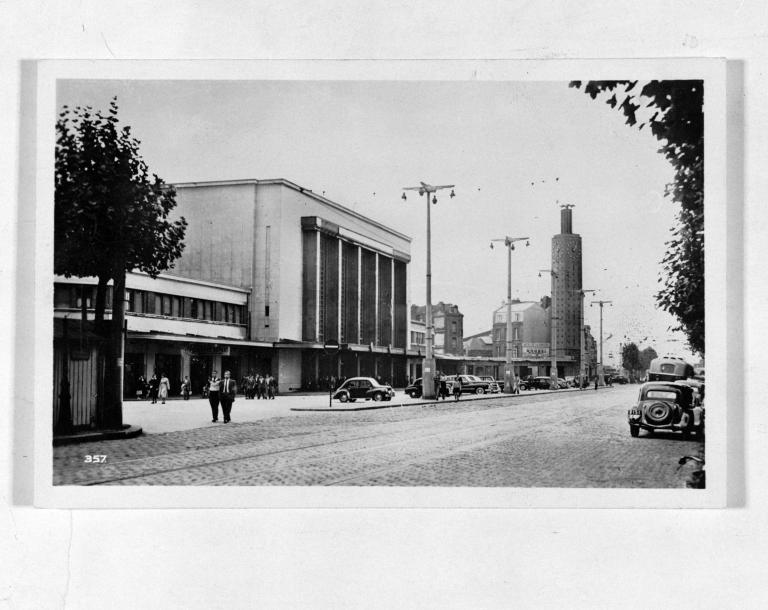 Elévation sur le cours de la République.- Carte postale n° 357. vers 1955 (AD Seine-Maritime).