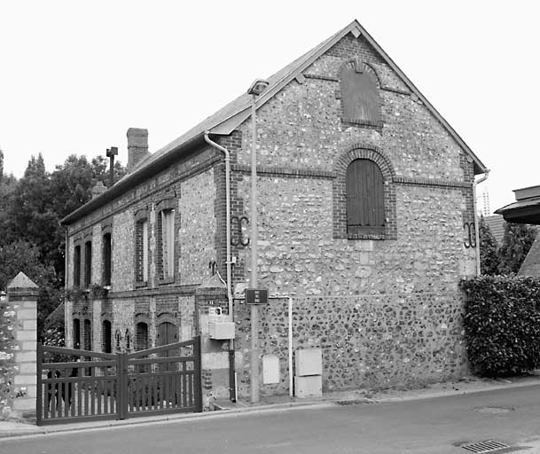 Elévation trois quarts, vue sur façade Sud.