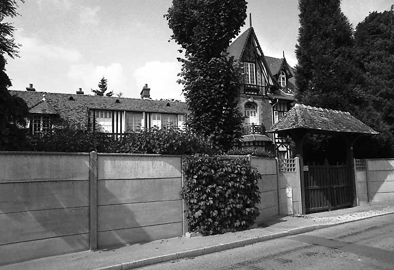 Elévation sur cour.