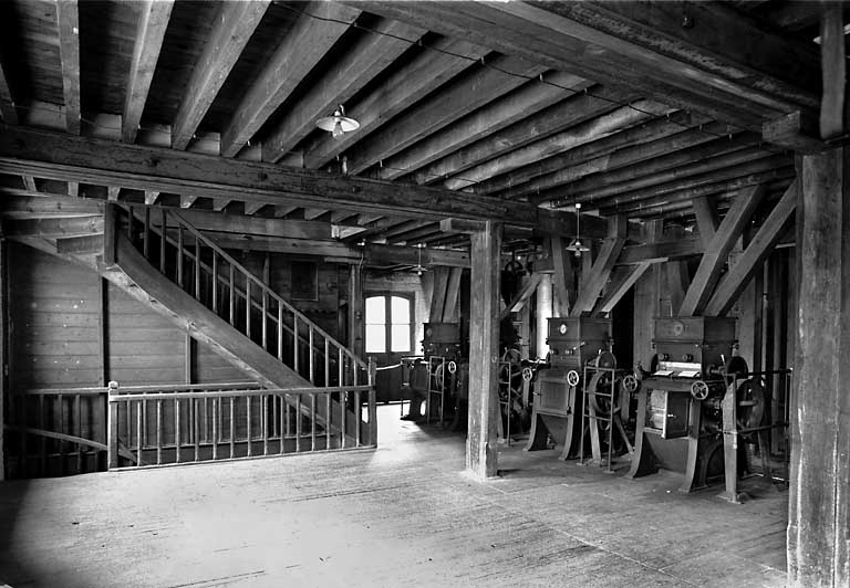 Atelier principal, 1er étage (salle des broyeurs), vue intérieure.