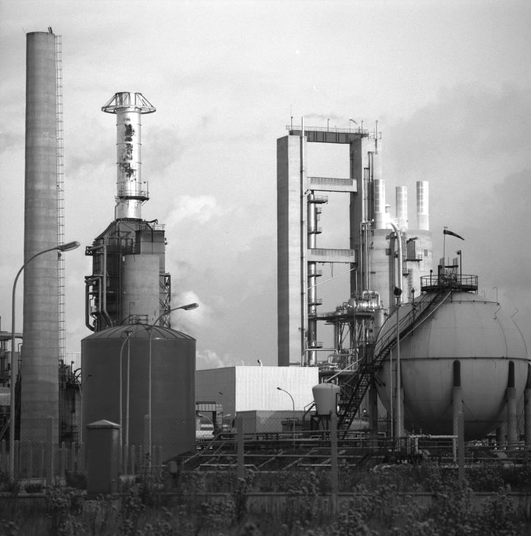 Unité Polystyrène.- Photographie, vers 1973 (Grand Port Maritime du Havre).