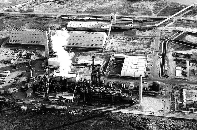 Vueaérienne de l'Unité polystyrène.- Photographie, 1973 (Grand Port Maritime du Havree).