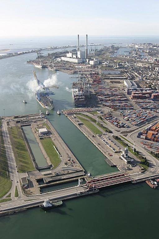 Vue de situation.- Photographie aérienne, 2009 (Port autonome du Havre).