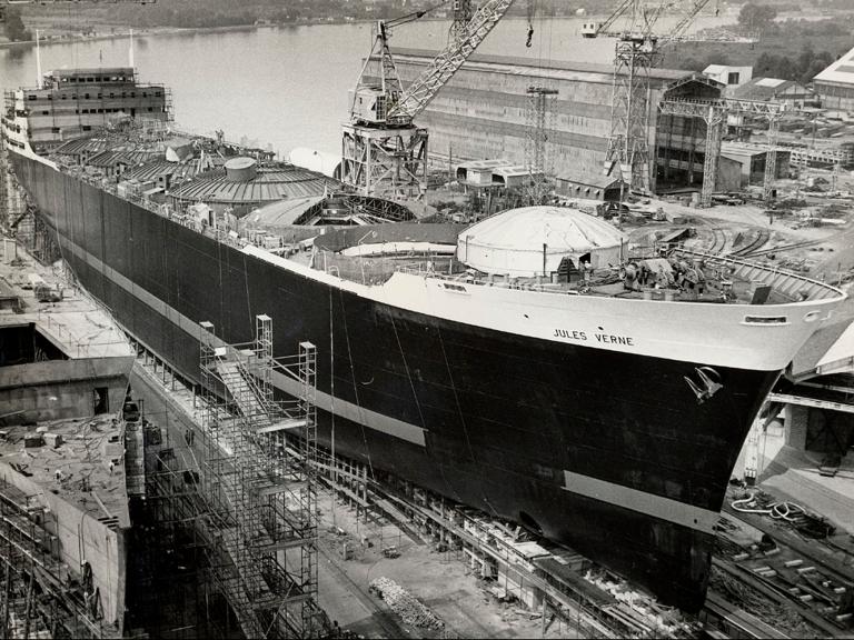 Construction du méthanier Jules Verne.- Photographie, 1963-64 (BM Le Trait).