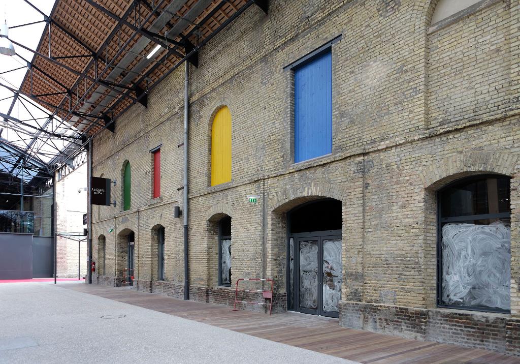 Rue intérieure.