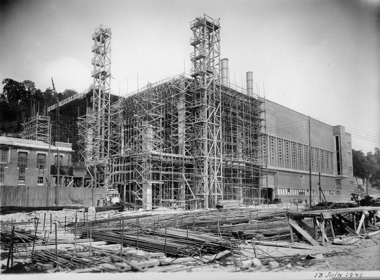Vue générale de l'usine en construction, 13/6/1949 (Coll. EDF).