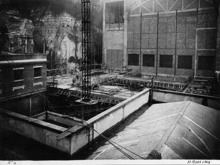 Construction de l'usine, 11/3/1949  (Coll. EDF).