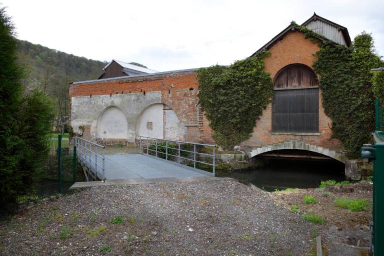 Bâtiment de la turbine et a telier de fabrication (bâtiments 9 et 7 du plan de 1940 par Mauge), élévations est.