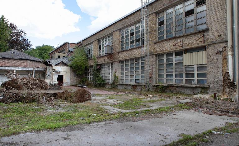 Façade postérieure de la filature reconstruite en 1950, depuis le sud-ouest.