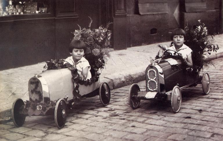 Automobile à pédales Euréka, modèle BB 25, 1927 (Collection particulière).