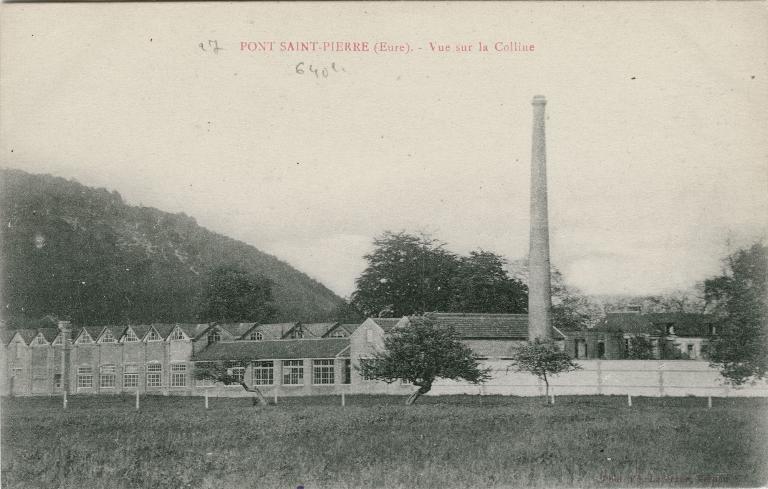 Vue sur la colline.- Carte postale, vers 1920 (Collection particulière).