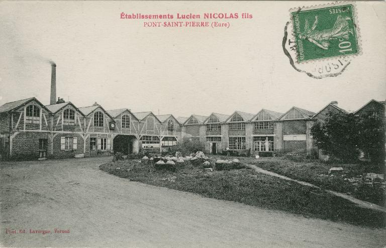 Etablissements Lucien Nicolas fils.- Carte postale, photo Ed. Lavergne, Vernon, vers 1920 (Collection particulière).