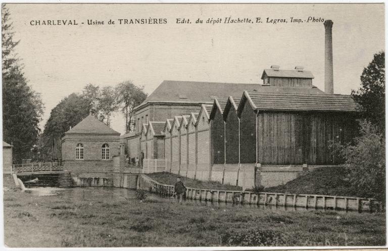 Charleval - Usine de Transières.- Carte postale, impr.-photogr. E. Legros, éd. du dépôt Hachette, vers 1910. (Collection particulière)