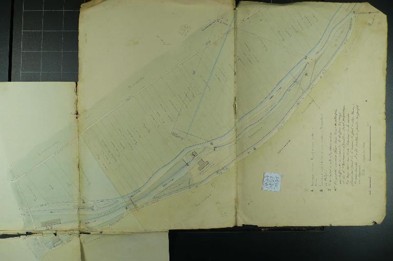 Plan de situation des filatures et moulin à blé de Charles Lavavasseur (F : la filature de laine incendiée, A : emplacement de la nouvelle filature à construire), 1845 (AD Eure, 19 S 2).