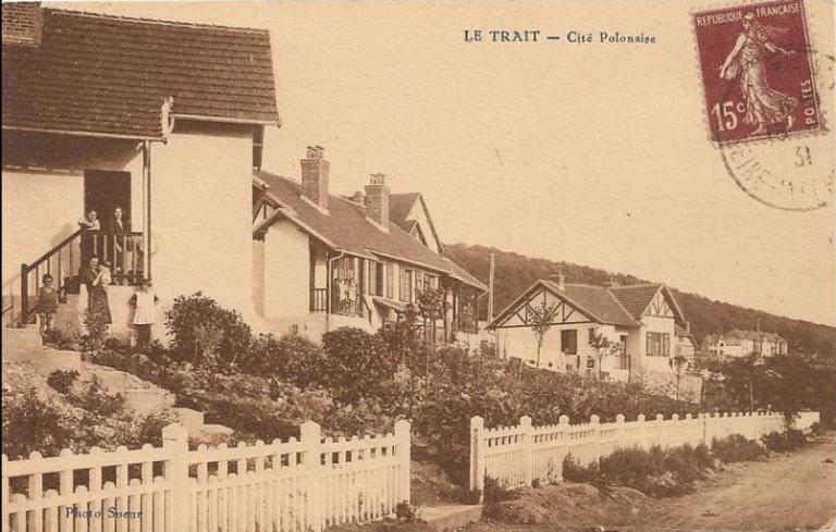 [Le village polonais].- Carte postale, vers 1930 (Coll. part.).