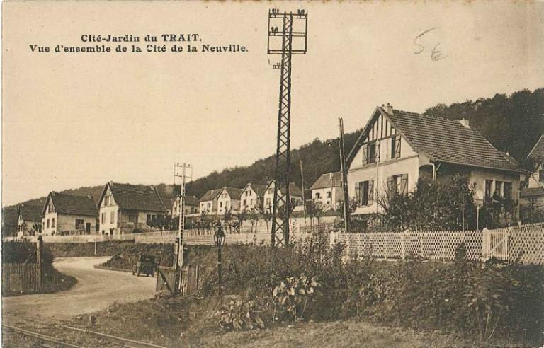 Cité-jardin du Trait. Vue d'ensemble de la Cité de la Neuville.- Carte postale, vers 1930 (PNRBSN). 