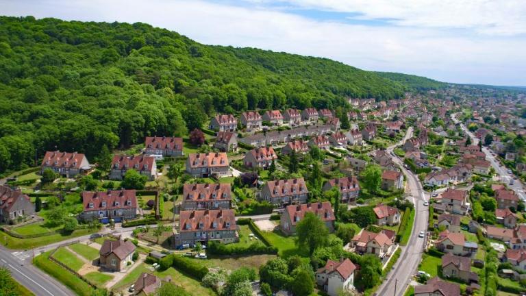 Vue aérienne depuis le nord-ouest.