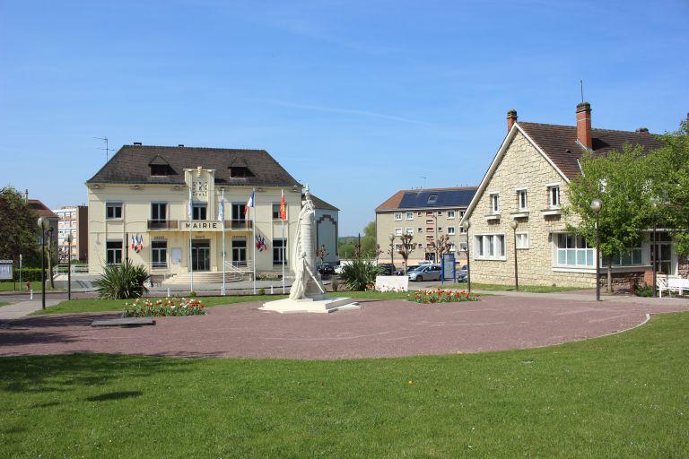 Vue d'ensemble depuis la rue Georges Clémenceau.