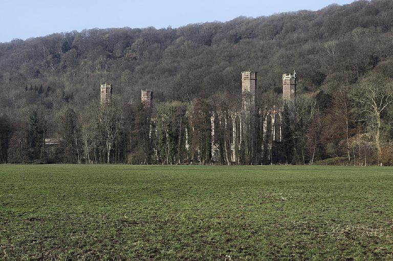 Vue générale du site depuis le sud-est.