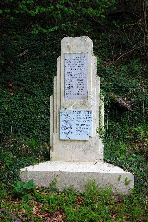 Le monument de 1946, vue d'ensemble.
