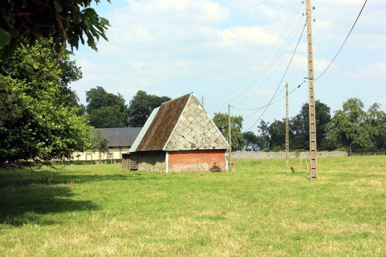 Ancienne étable, pignon ouest. 