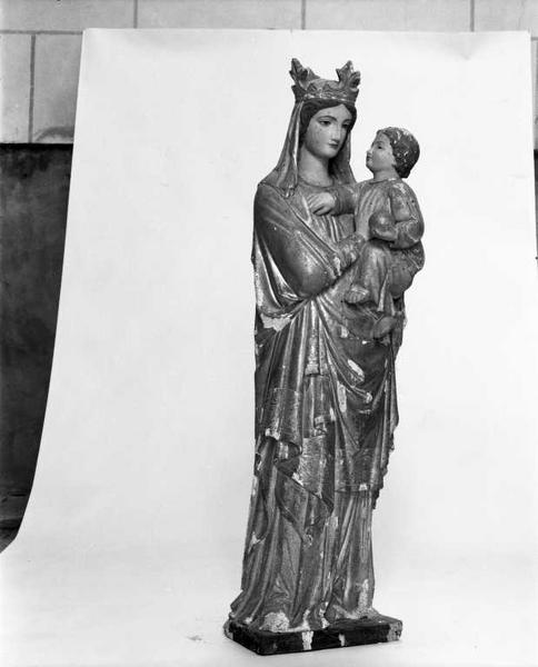 Statue (petite nature) : Vierge à l'Enfant