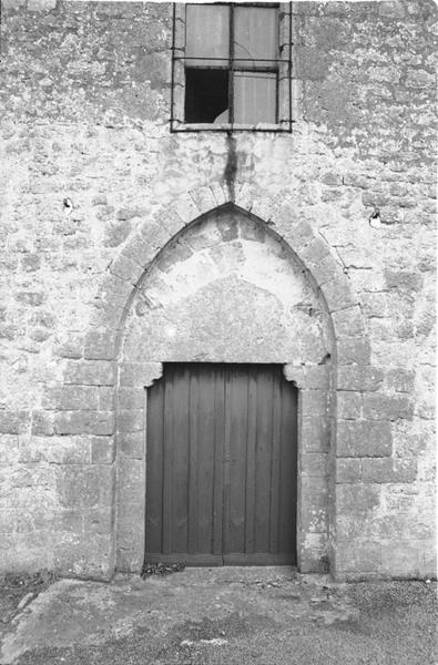 Vue d'ensemble du portail d'entrée.