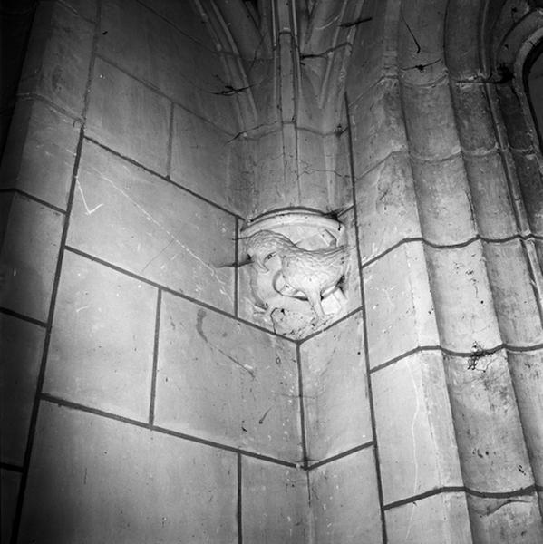 Chapelle seigneuriale, culot nord-Est représentant l'ange de Saint-Mathieu.