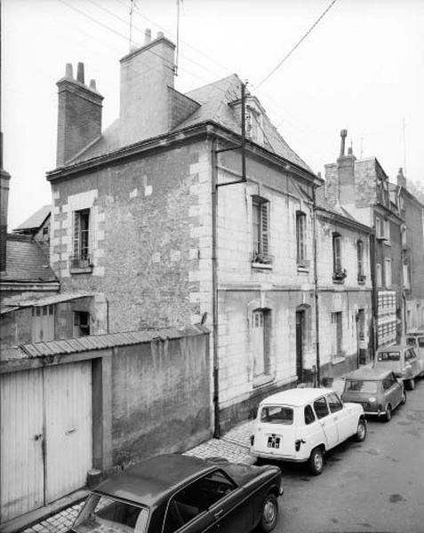 Vestiges du Camp-de-Molle, section nord-sud en 1974.