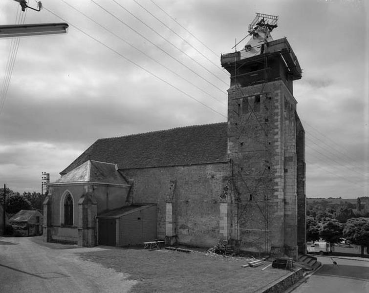 Façade latérale nord, vue d'ensemble prise du nord-ouest.