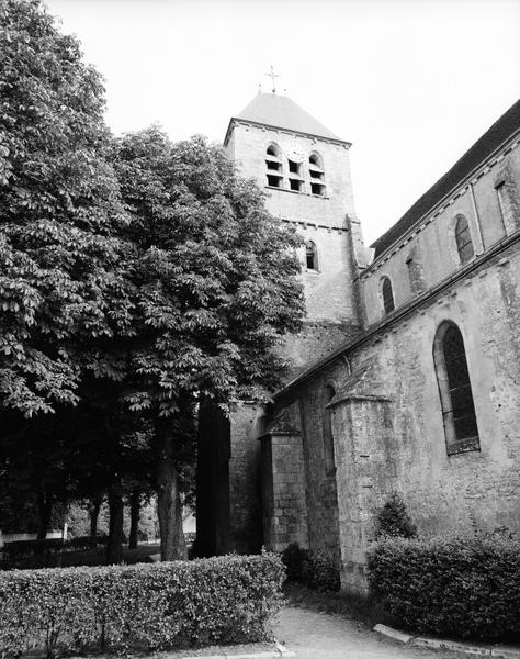 Façade nord, vue d'ensemble.