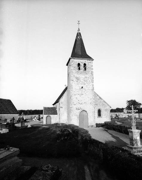 Façade occidentale, vue d'ensemble.