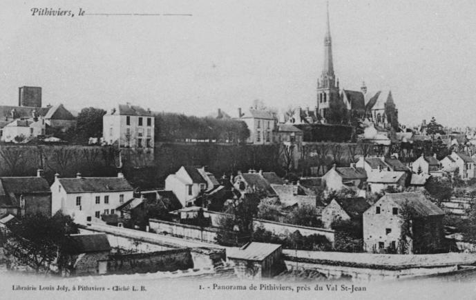 Panorama de Pithiviers près du Val Saint-Jean.