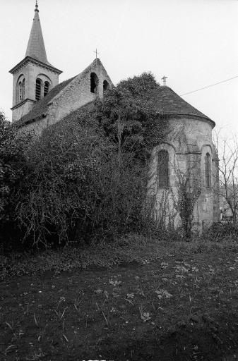 Façade sud-ouest et chevet, vue d'ensemble.