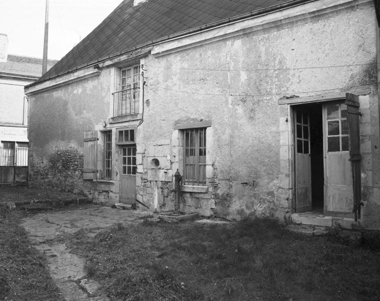 Ancienne chapelle : façade latérale nord.