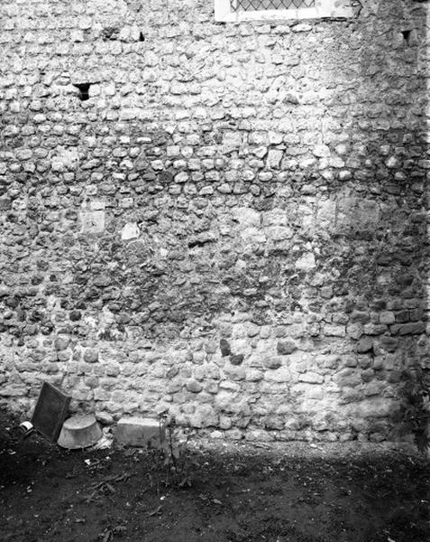 Façade latérale nord, détail.