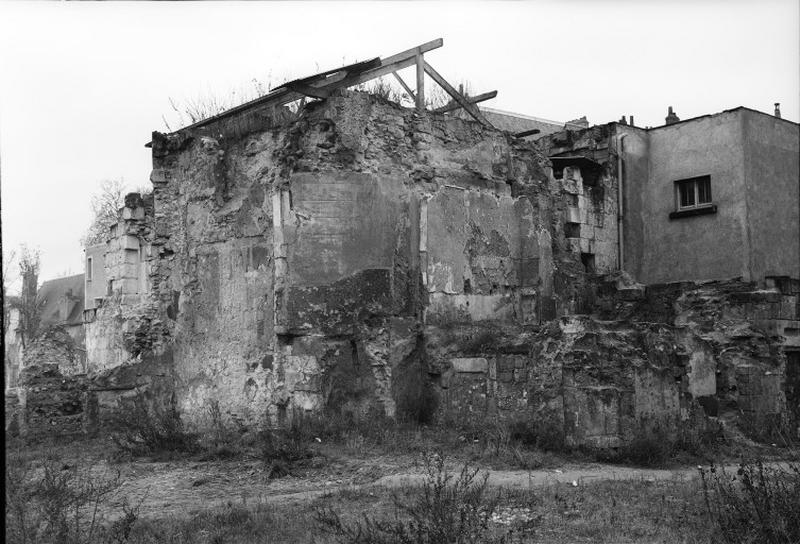 Tour du 10 rue Baleschoux avant restauration.