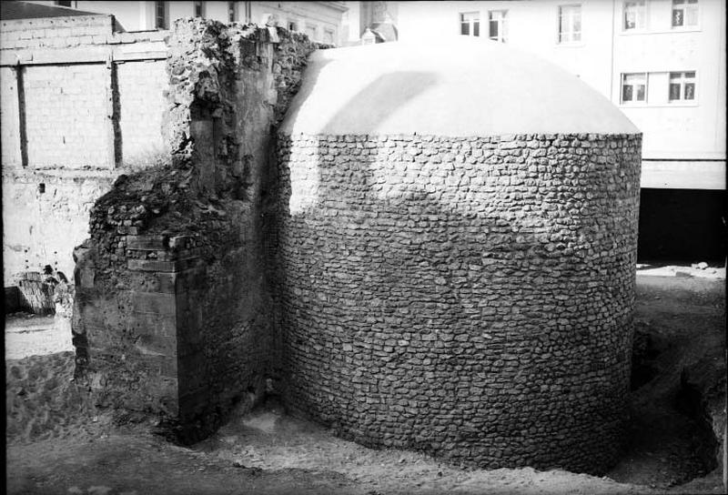 Tour du 10 rue Baleschoux avant restauration.