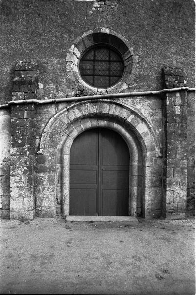 Façade occidentale, vue d'ensemble du portail.