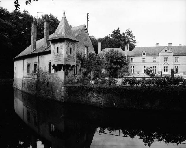 Vue sur l'entrée.