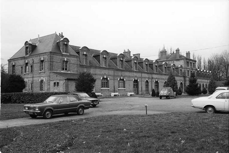 Façade principale du bâtiment Napoléon III.