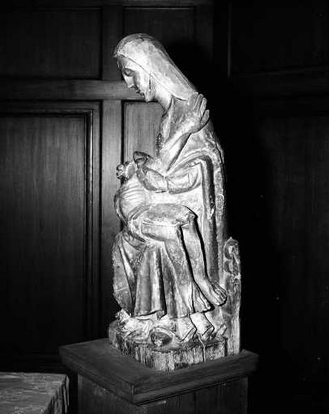 Statuette : Pietà