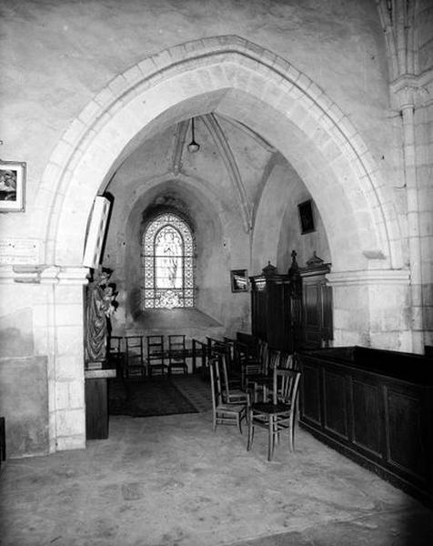 Chapelle latérale, intérieur.