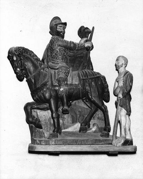 Groupe sculpté : saint Martin partageant son manteau